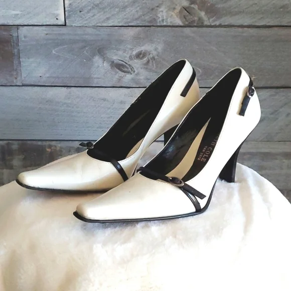 KENNETH COLE NEW YORK IVORY HEELS LEATHER SIZE 6 VINTAGE CLASSIC BLACK WHITE - Picture 6 of 14